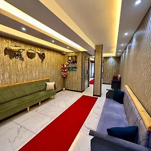 Vander Valk ** Istambul
